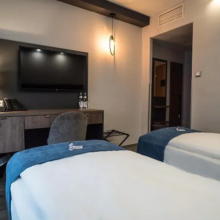 Palatinus Hotel 4*