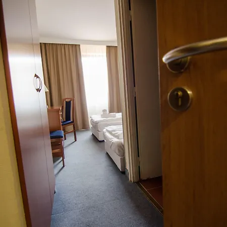 Palatinus Hotel